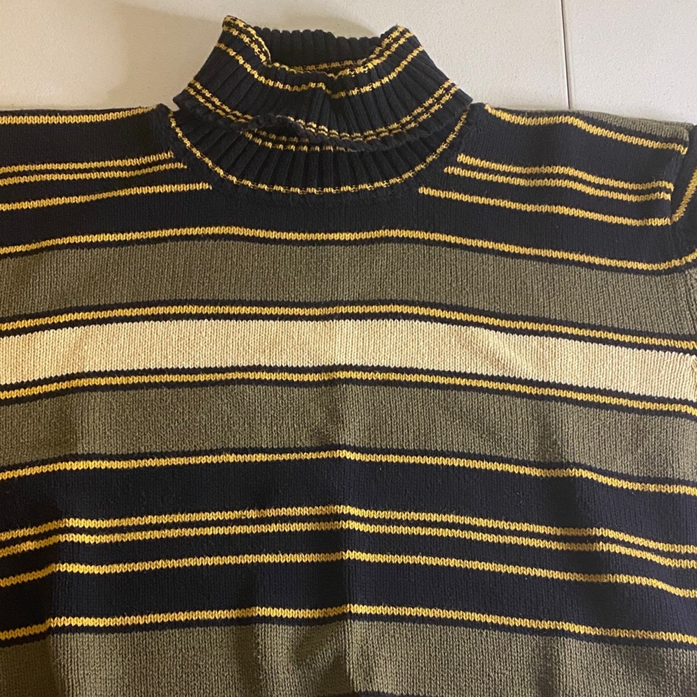 Limited America Ladies Sweater strips Sz XL, 100% Cotton